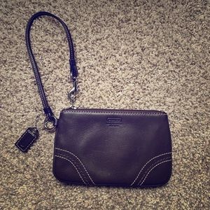 LIKE NEW Leather Coach Wristlet